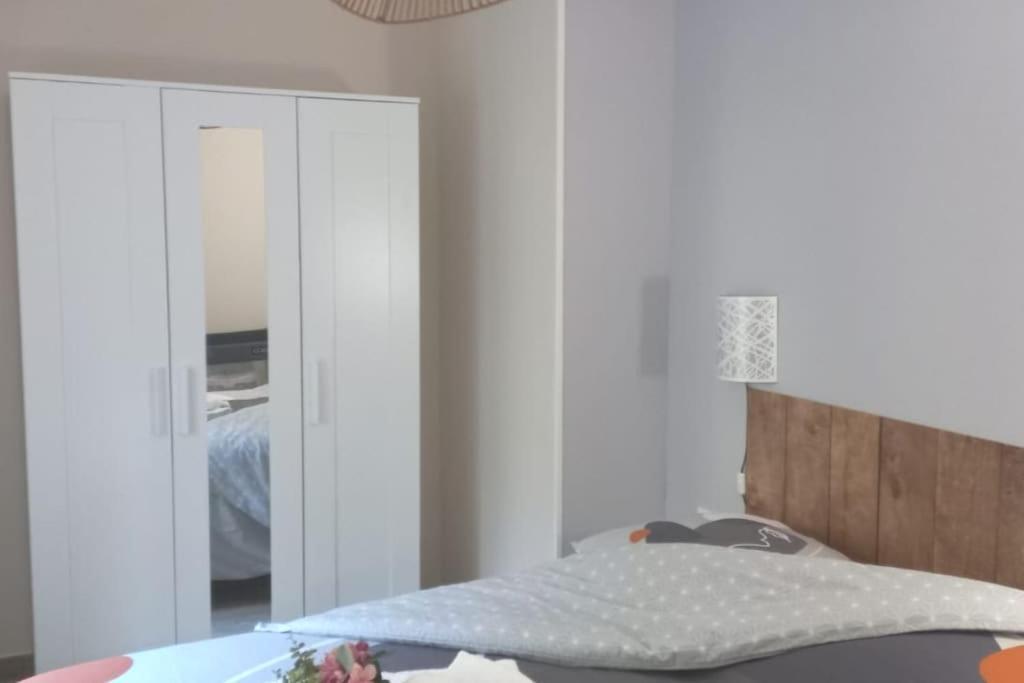 Ferienhaus Maison Au Calme Avec Jardin Et Parking Prive