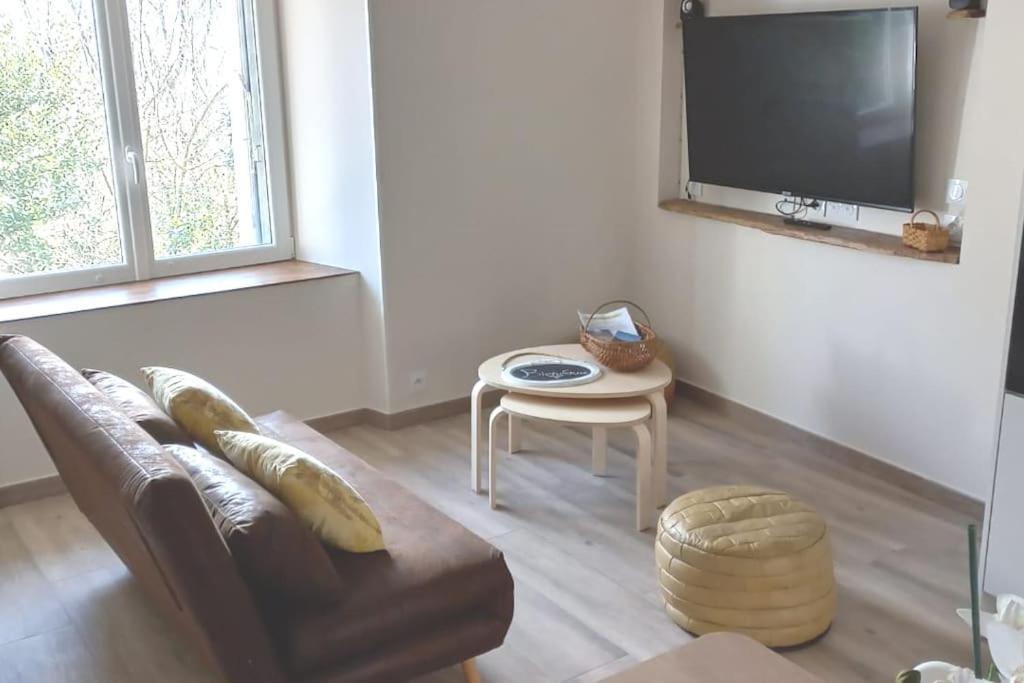 Maison Au Calme Avec Jardin Et Parking Prive * Rouairoux