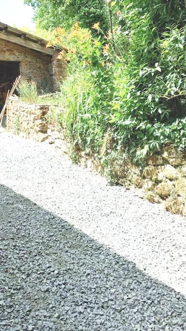 Maison Au Calme Avec Jardin Et Parking Prive * Rouairoux